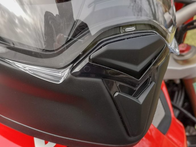 aérations du casque intégral HJC F70