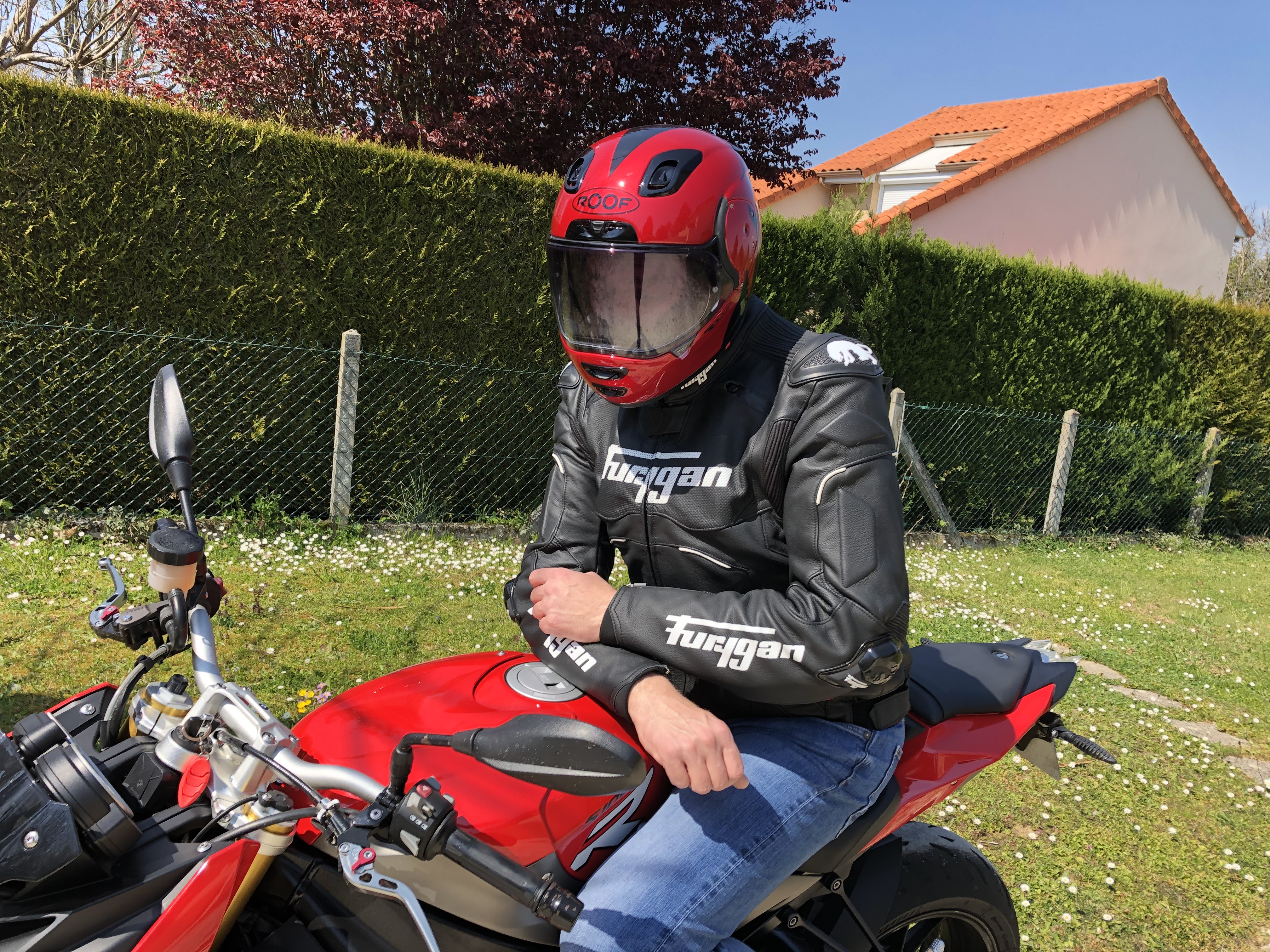 Blouson Furygan Raptor Evo 2 : un cuir résolument sportif et sécuritaire !