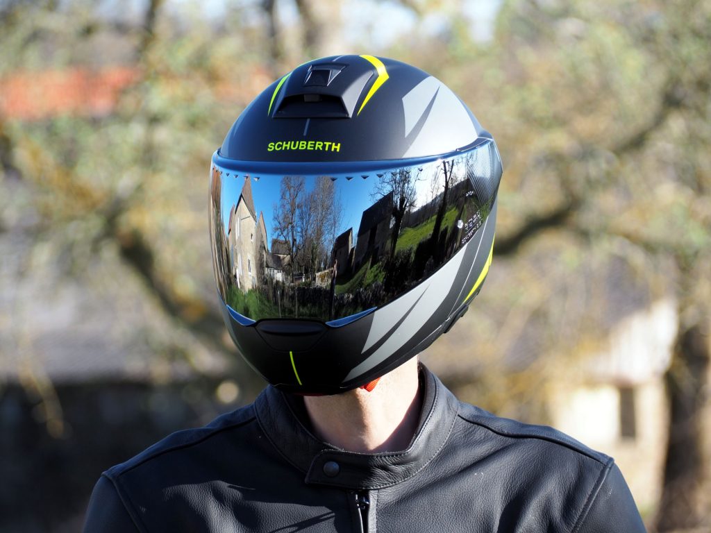 Casque schuberth c4 Pro équipé d'un écran iridium