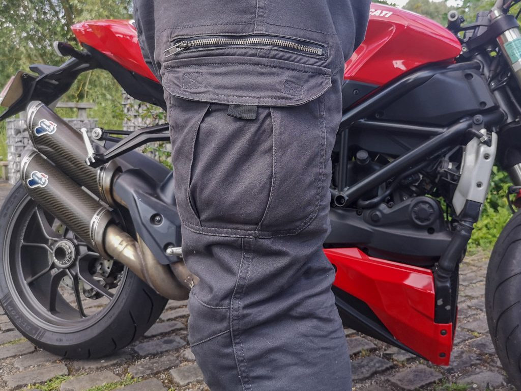 Pantalon DXR Nazaire – 2 poches côté gauche