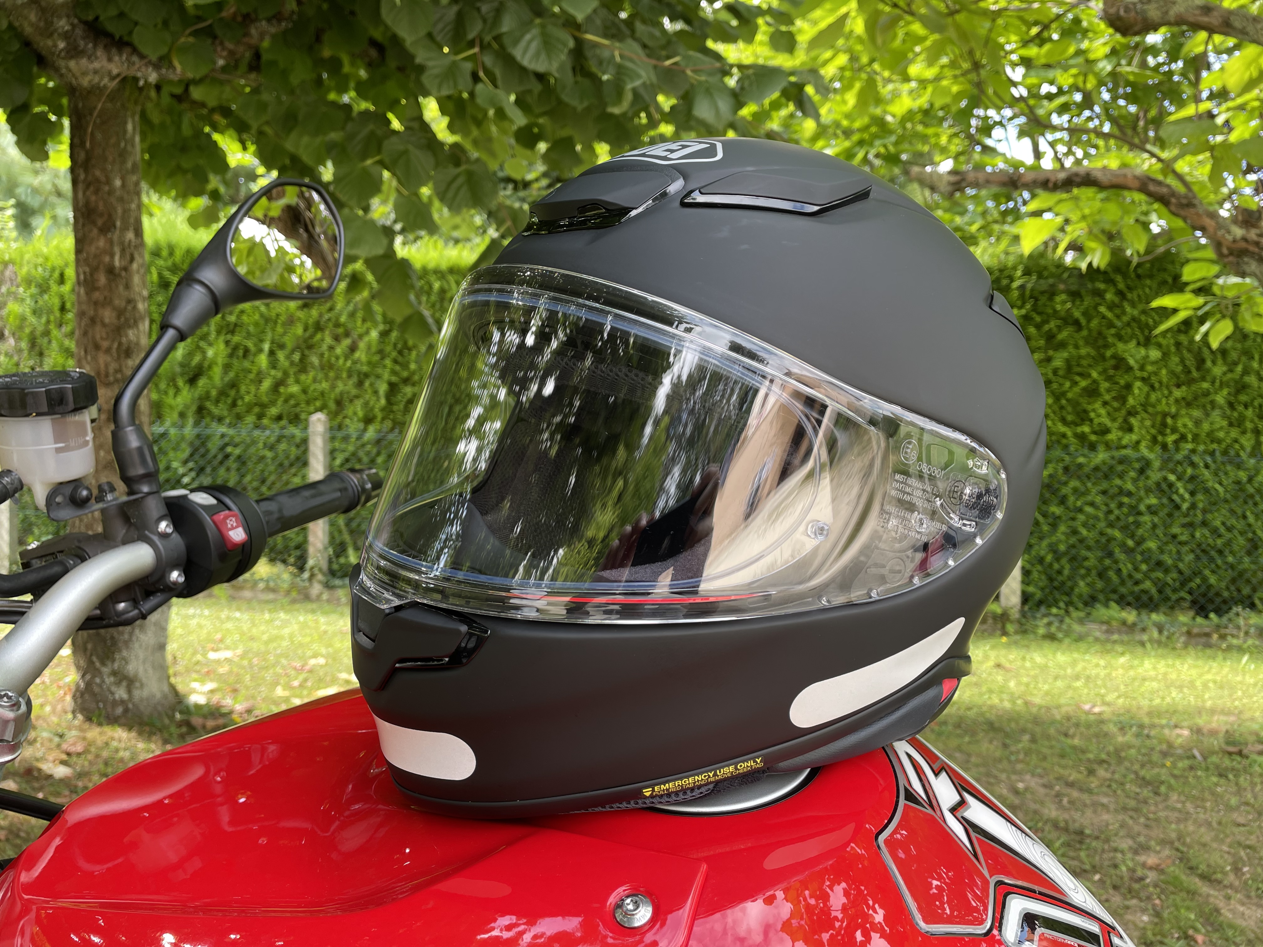 SHOEI NXR 2 - Vue coté