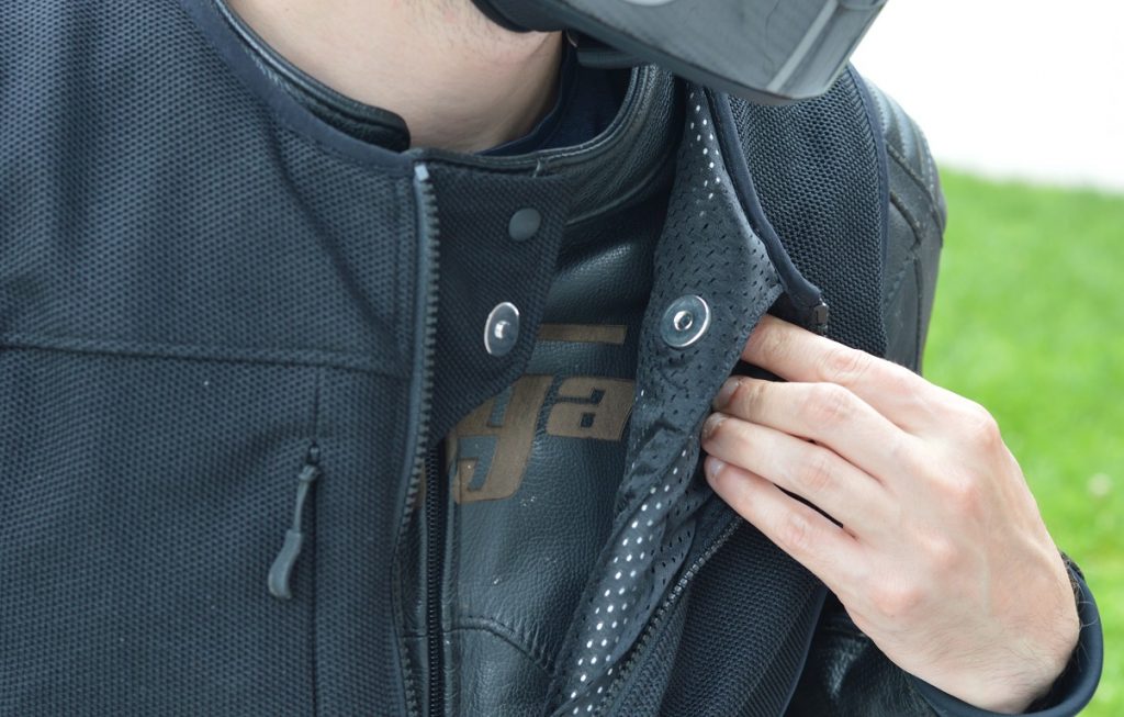 activation du gilet airbag Smart Jacket 