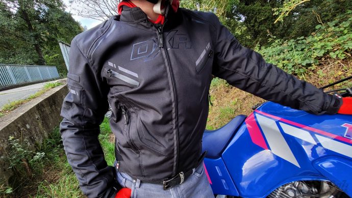 parcours sans faute pour le blouson DXR Truster