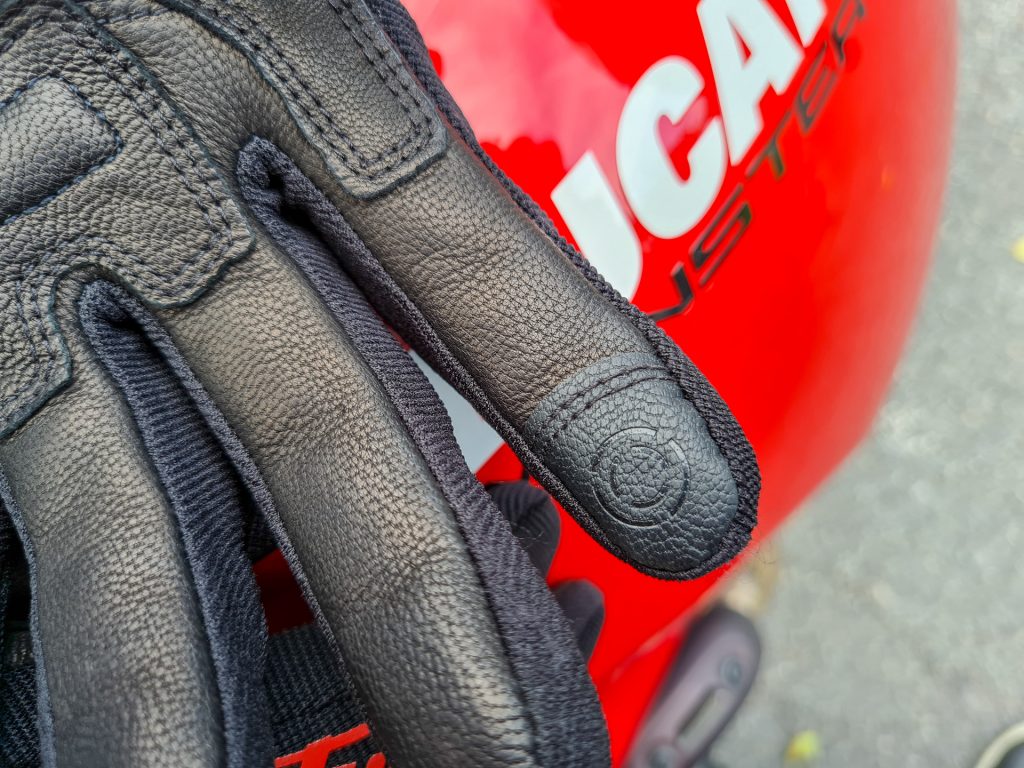 Furygan Jet D3O – compatible écrans tactiles