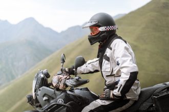 voyager en géorgie à moto