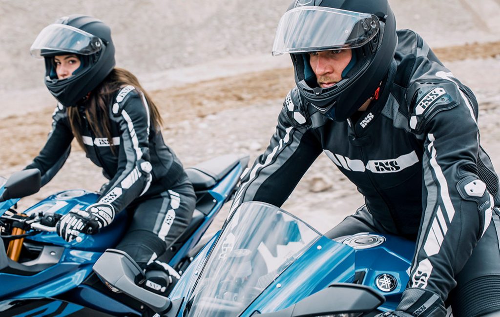 choisir_combinaison_cuir_moto_deux_pieces