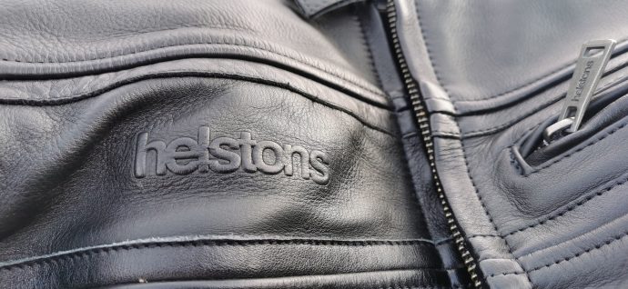 blouson moto de la marque française Helstons 