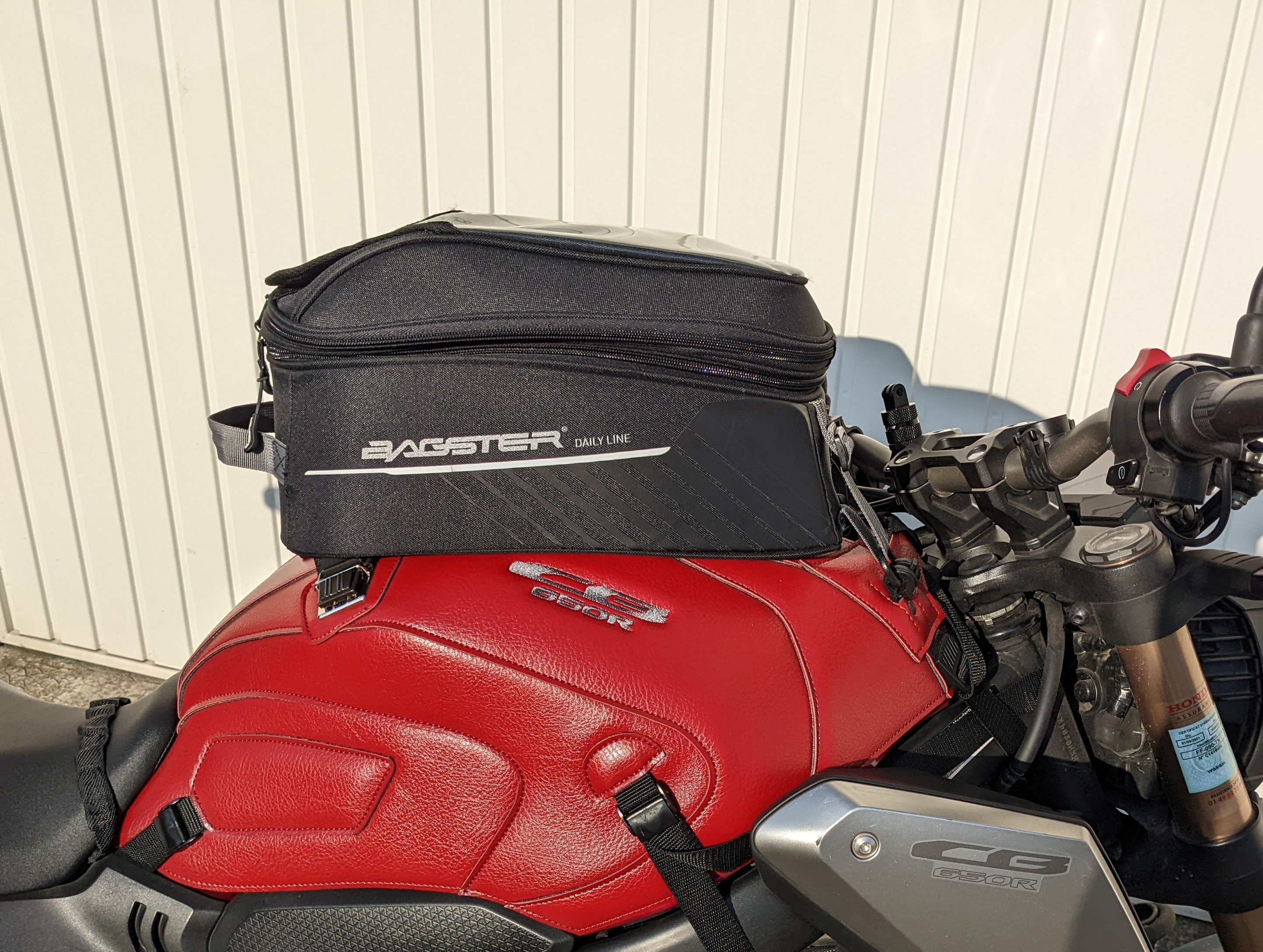 sac a dos moto BAGSTER CARBONRACE, sac pour motards avec