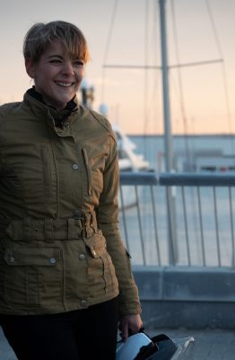 choisir un blouson textile urbain pour femme
