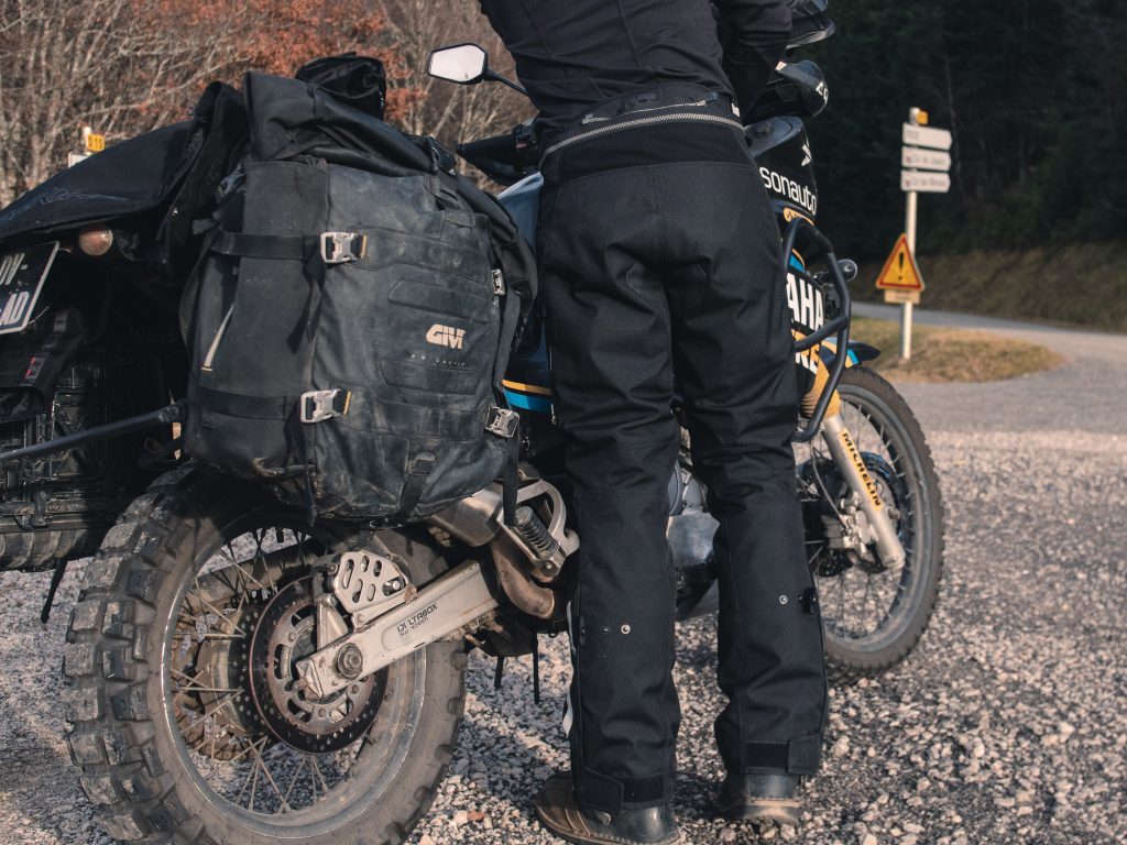 pantalon rev'it Neptune 2 GTX à l'essai 