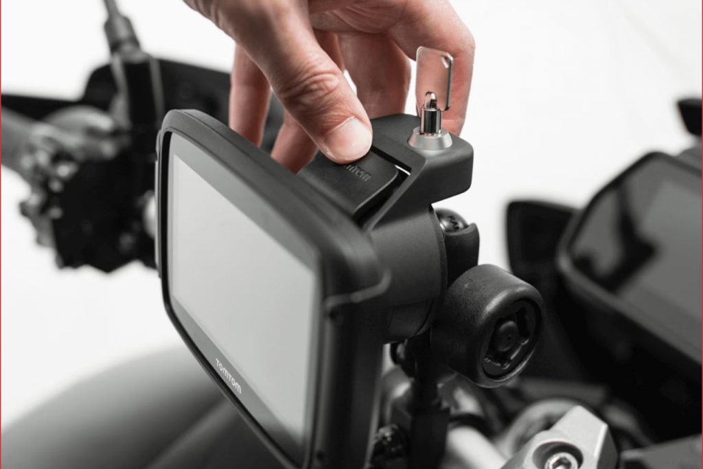systeme_antivol_gps_moto_tomtom