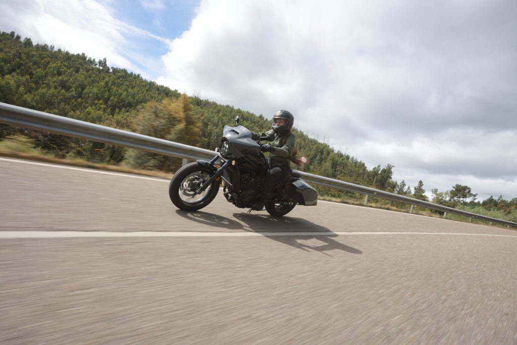 En action – Alyson Aigrain