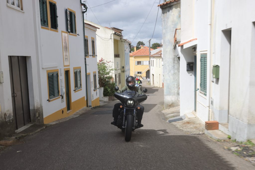 Dans les rues portugaises – Alyson Aigrain