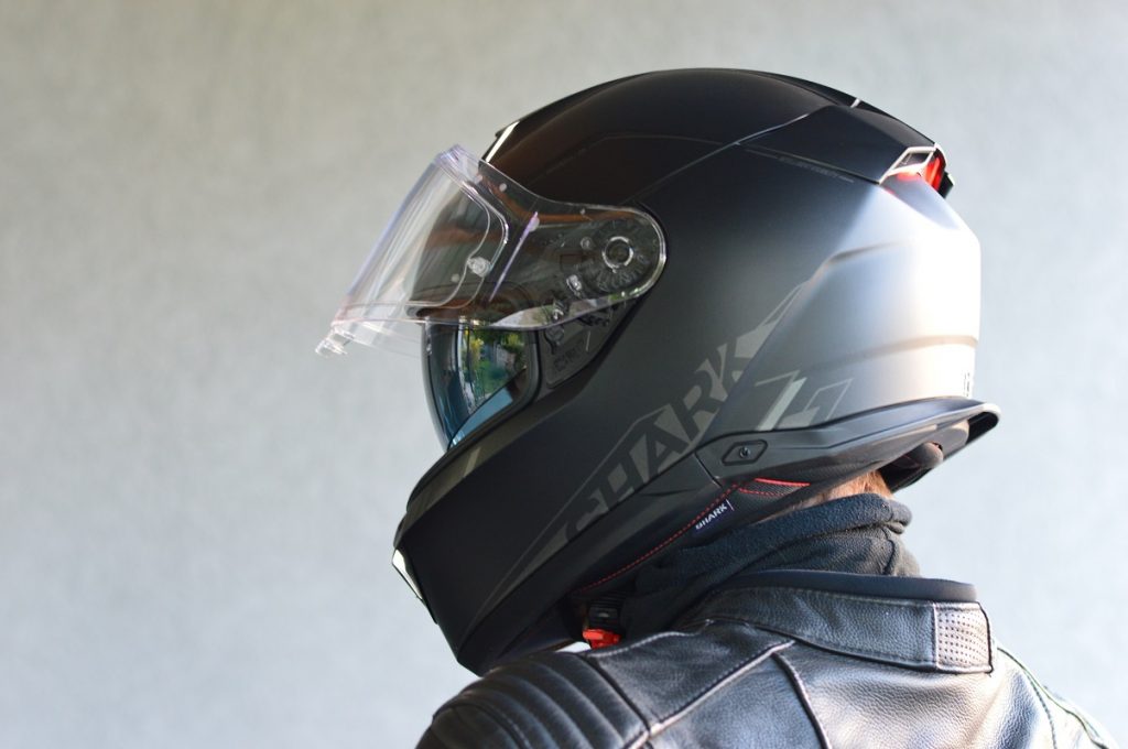 Casque shark skwal i3 avec écran solaire et écran principal clair