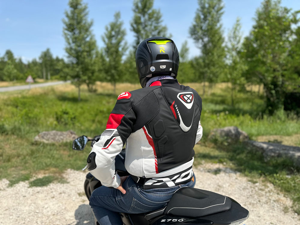 Bosse aérodynamique blouson moto IXON Vortex 2