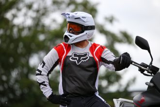 essai du casque fox V1 Solid