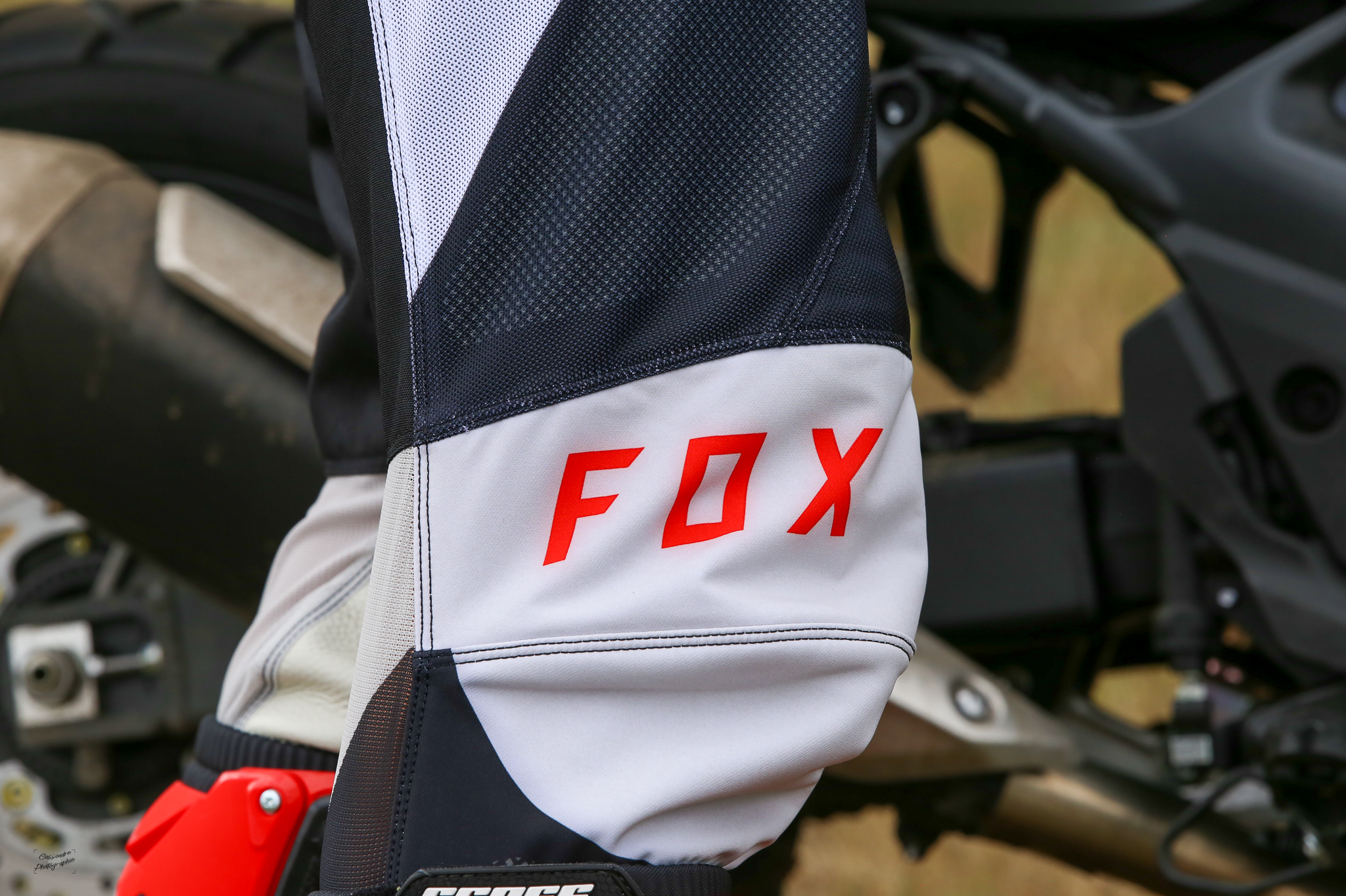 Fox marque dédiée à la pratique du off road et de la moto cross
