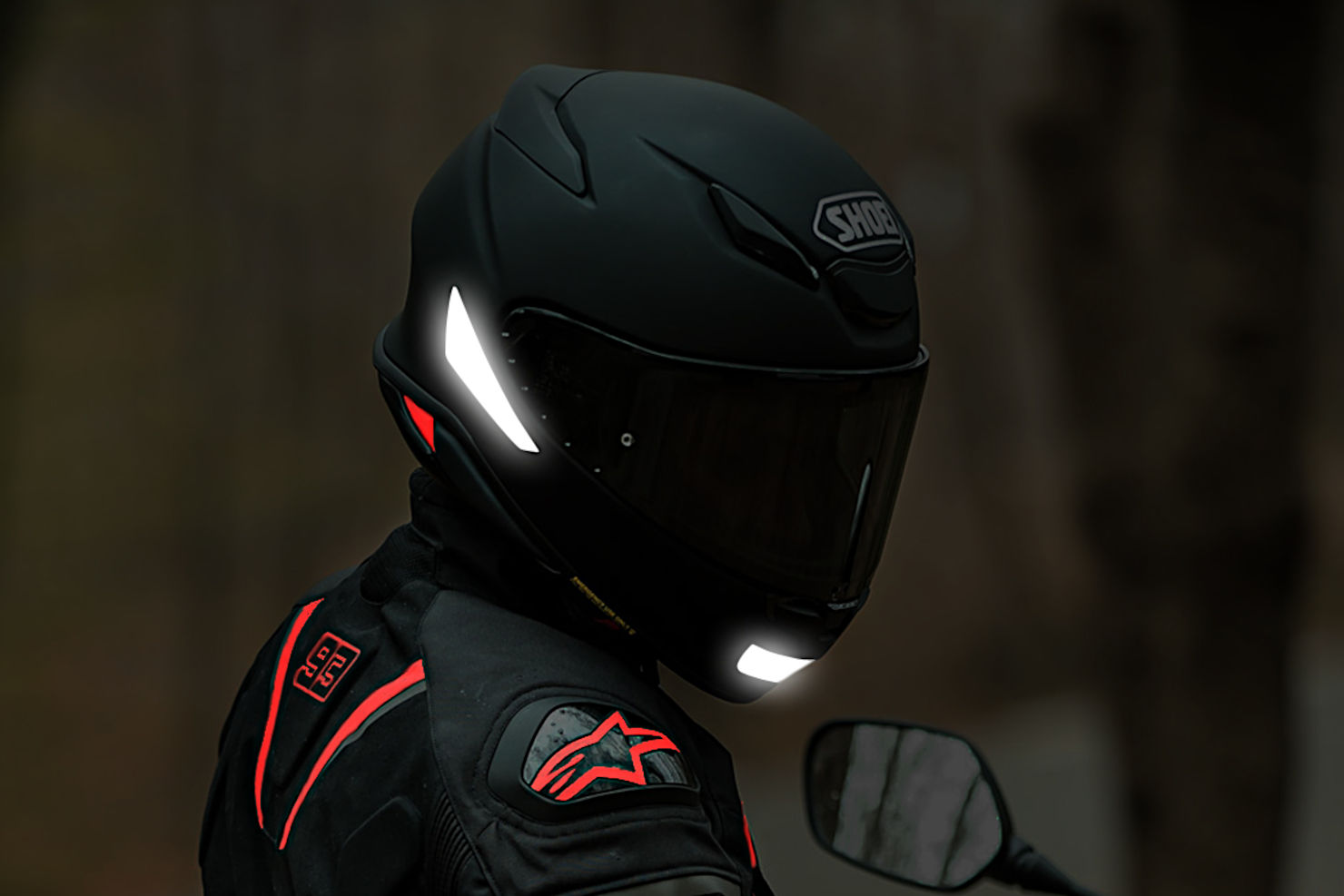 Autocollants réfléchissants de casque moto, réglementation, potisionnement, etc.