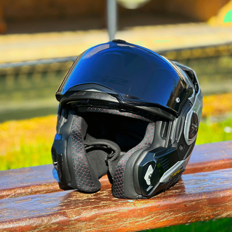 Casque modulable LS2 Advant X, un casque polyvalent et très agréable