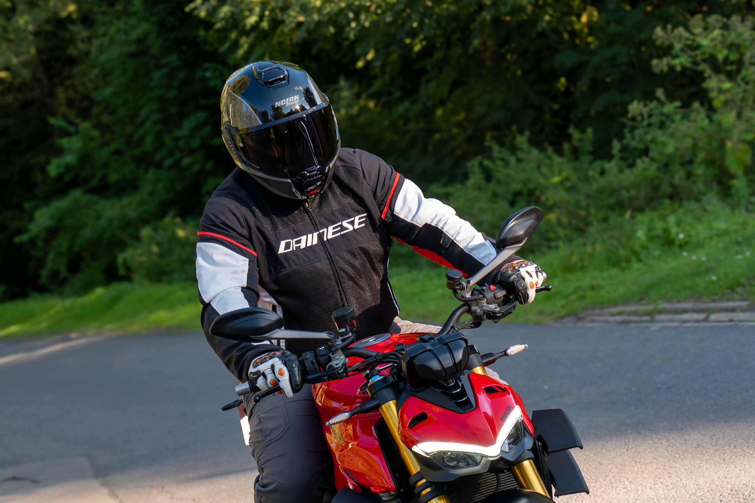 Essai casque modulable Nolan N120-1