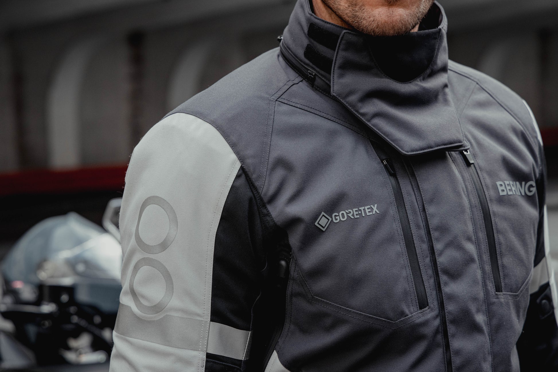Veste moto hiver avec col haut