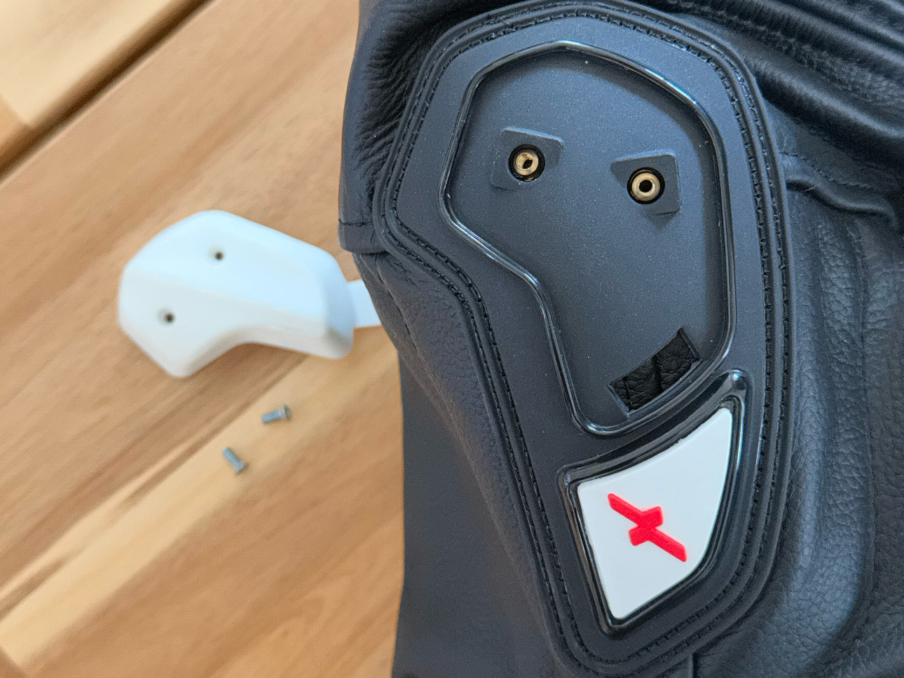 DXR Orcus, blouson moto cuir avec slider de coude amovibles
