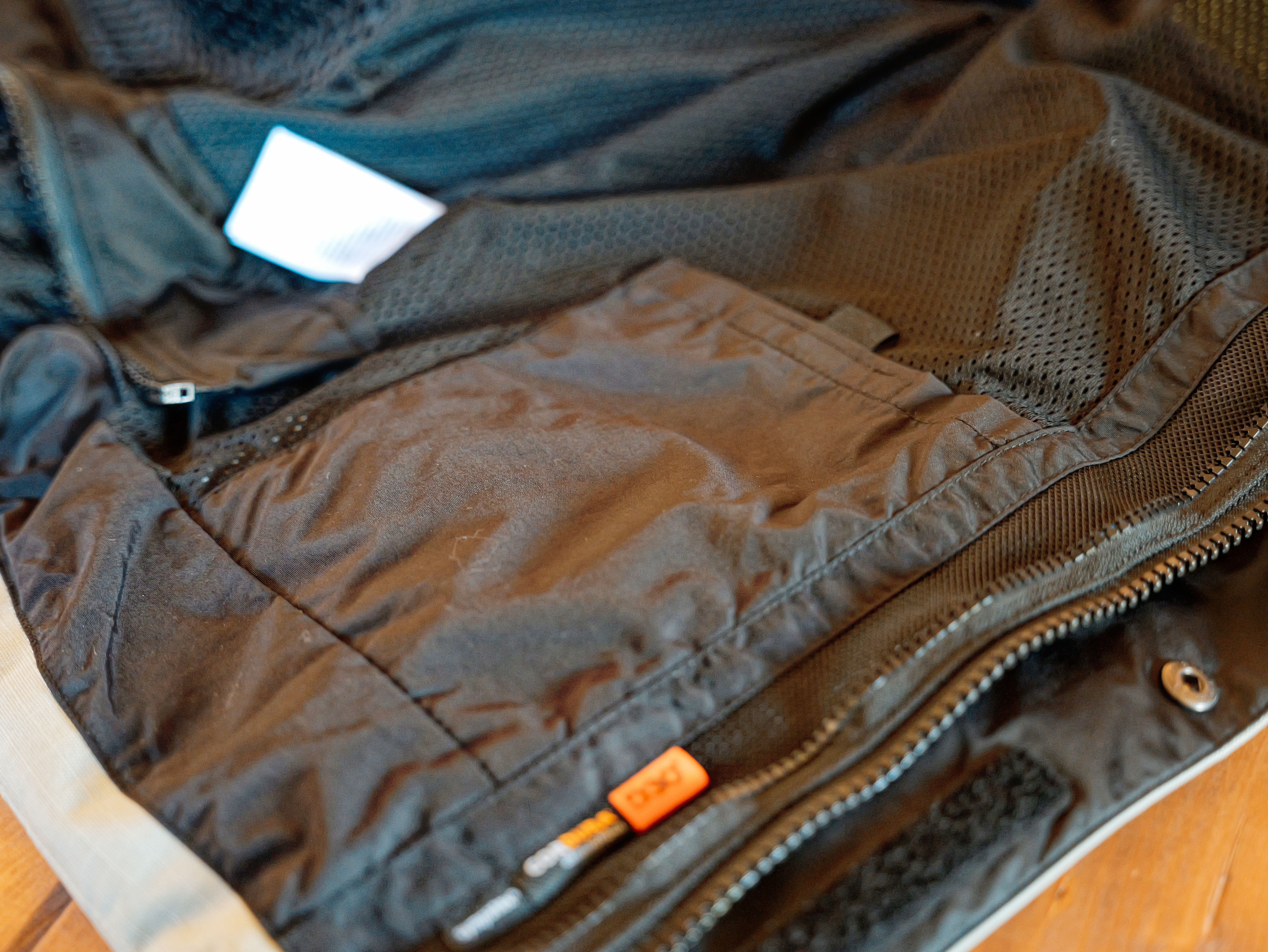 Poche intérieur du blouson Held Hakuna Matata