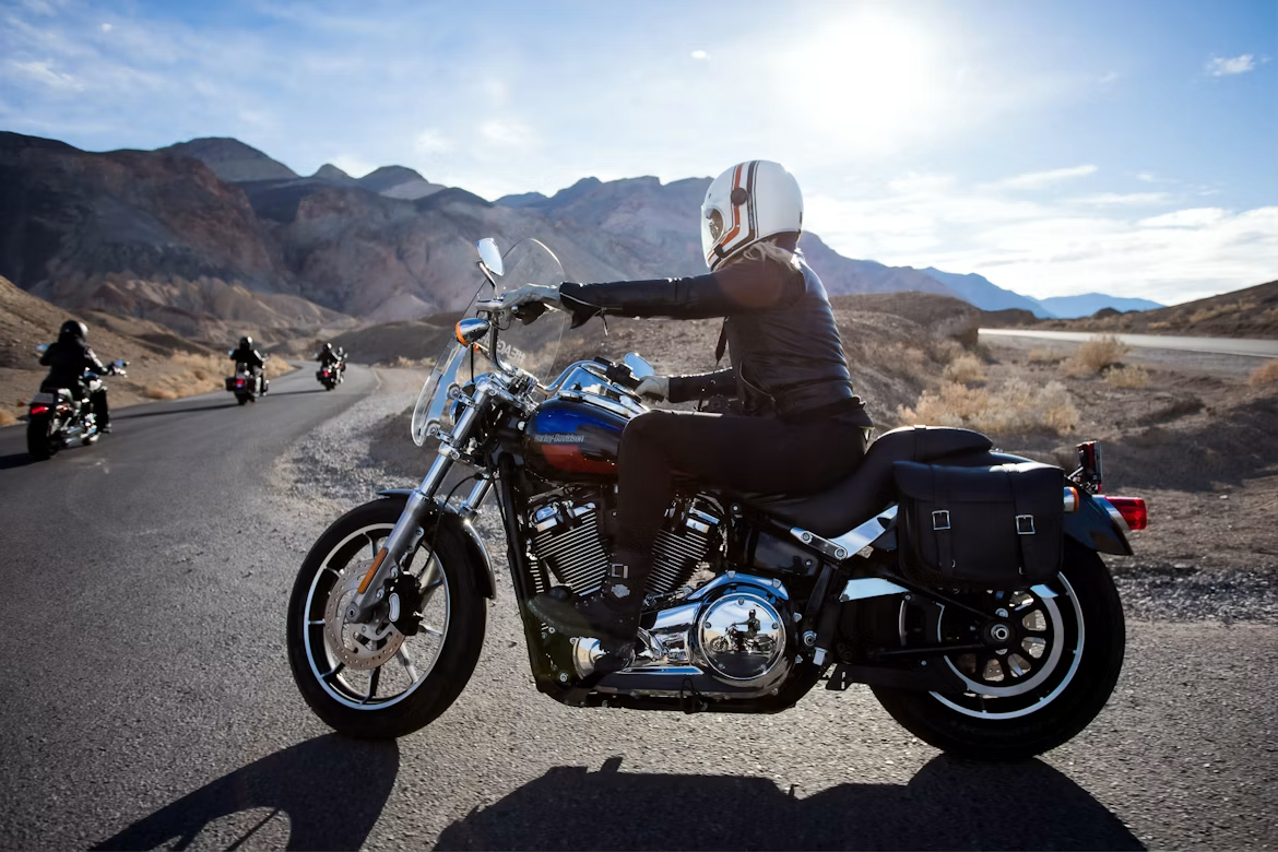 Road trip à moto : nos conseils pour rouler sereinement malgré les fortes chaleurs
