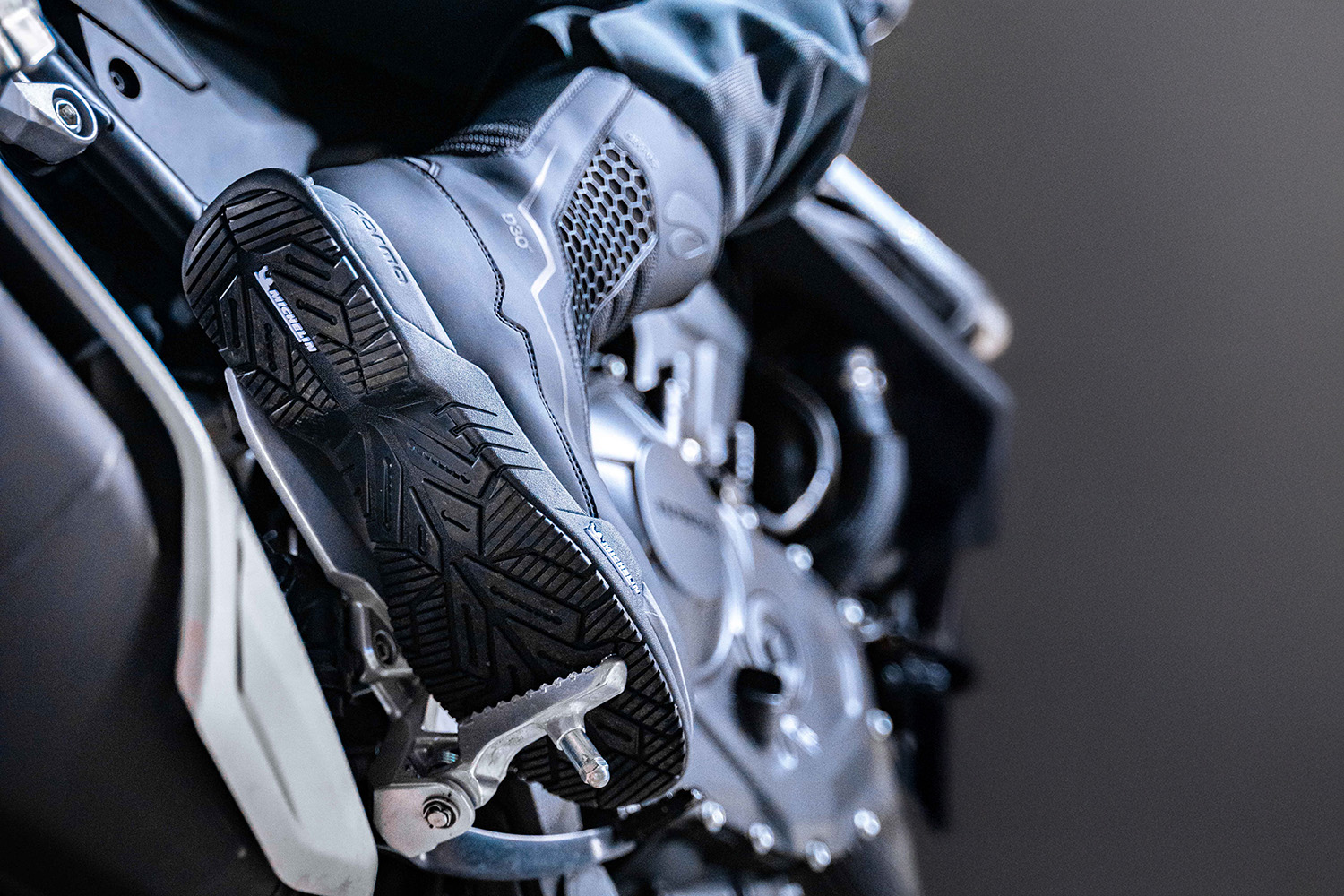 Meilleures bottes moto route et touring : le top 2026