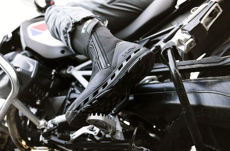 Bottes moto route TCX